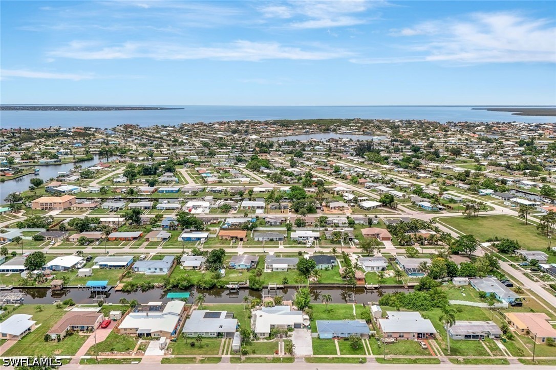 3 Bed Waterfront Home for Sale in Port Charlotte, photo 16