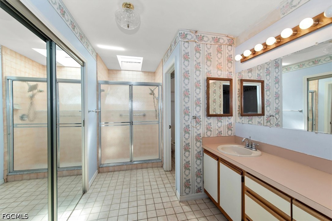 3 Bed SingleFamilyResidence for Sale in Cape Coral, photo 16