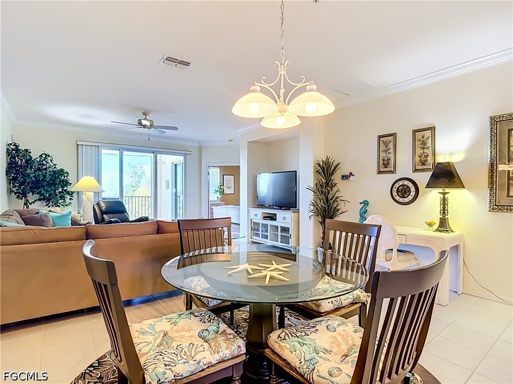 2 Bed Waterfront Home for Sale in Fort Myers, photo 16