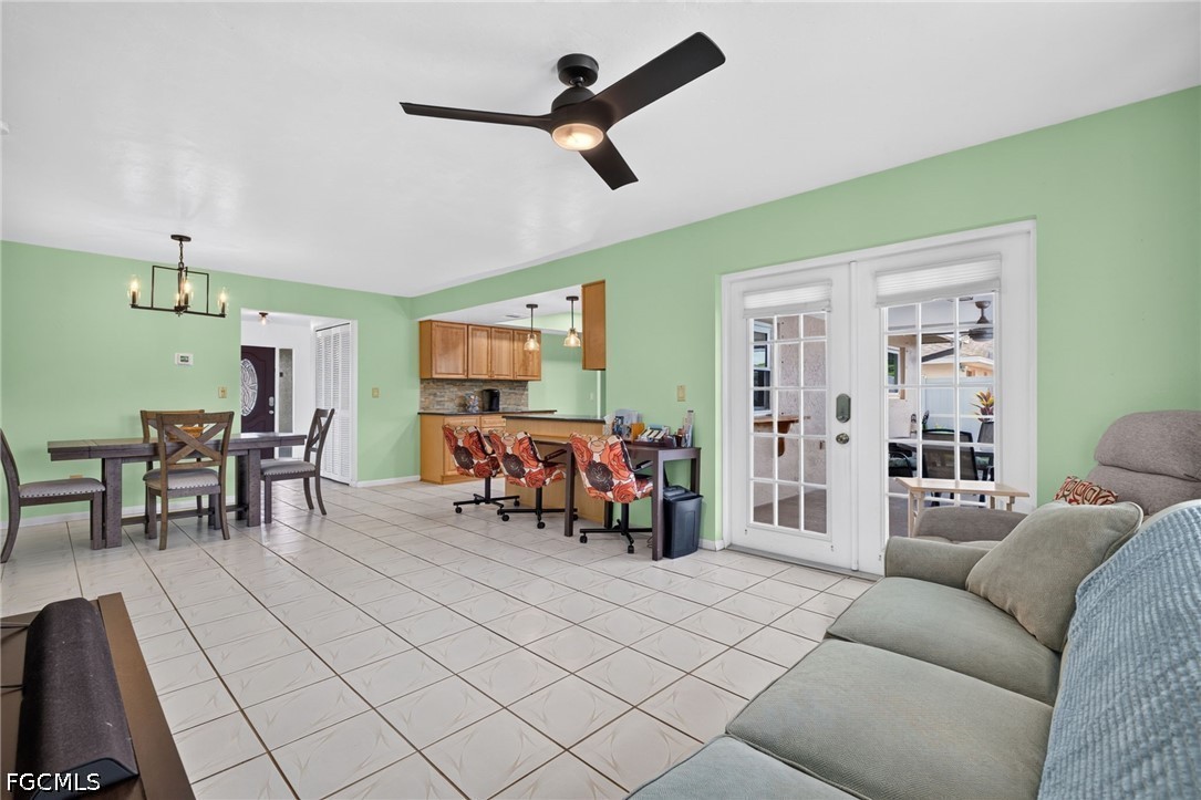 3 Bed Pool Home for Sale in Cape Coral, photo 16