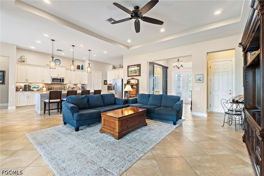 4 Bed Pool Home for Sale in Torrey Pines, photo 16
