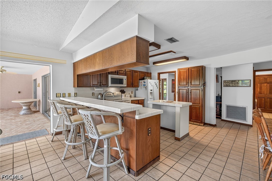 3 Bed Pool Home for Sale in Fort Myers, photo 16