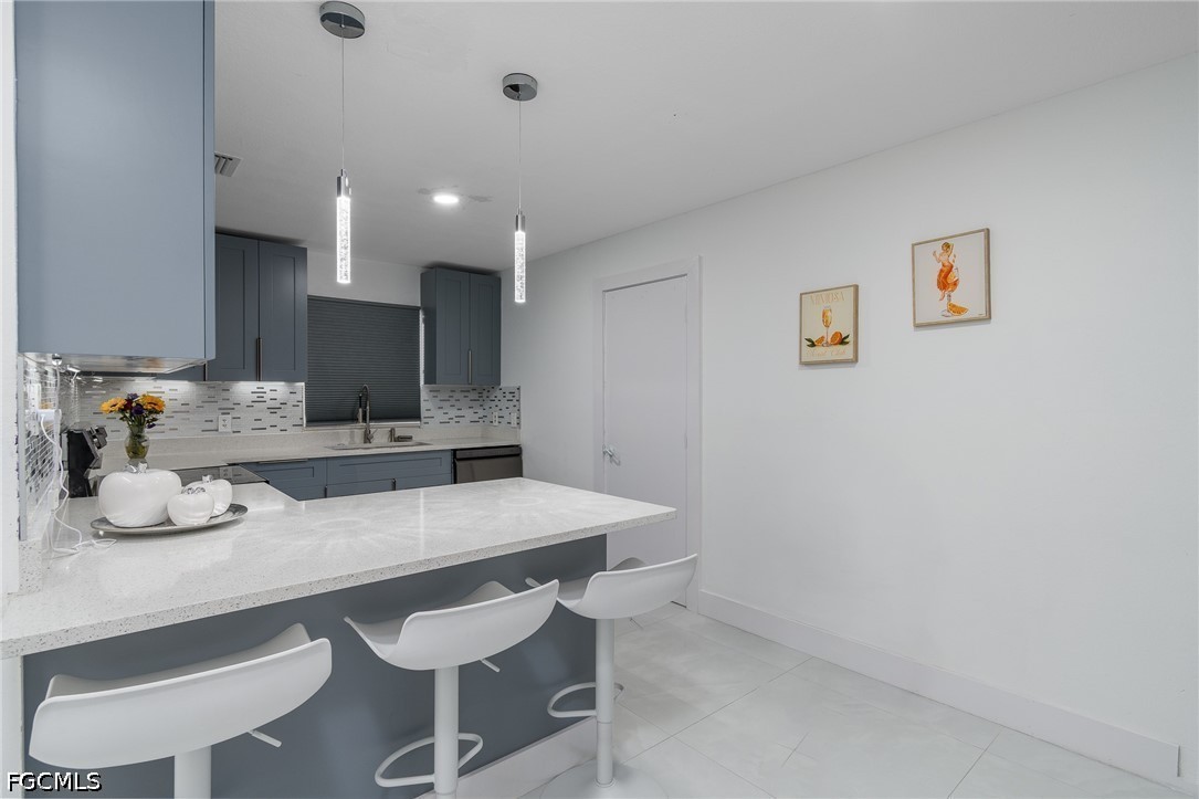 3 Bed Waterfront Home for Sale in Fort Myers, photo 16