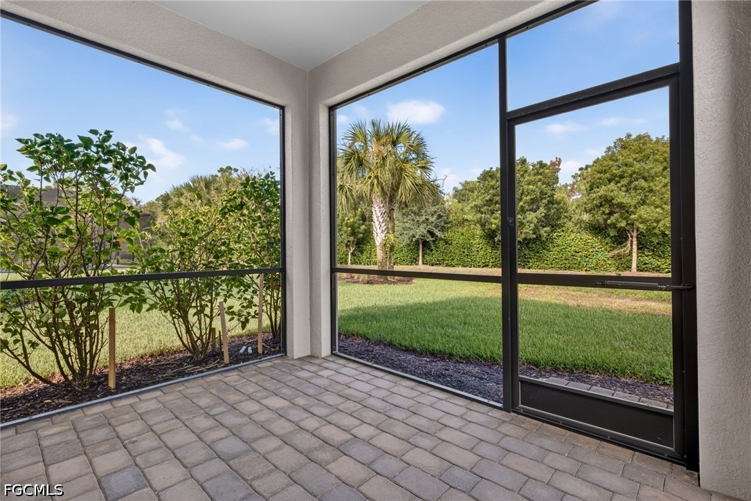 3 Bed SingleFamilyResidence for Sale in Eagle Reserve, photo 16