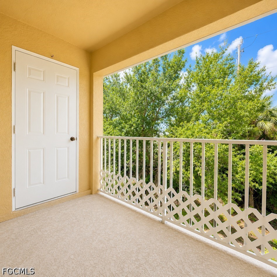 2 Bed Condominium for Sale in Cape Coral, photo 16