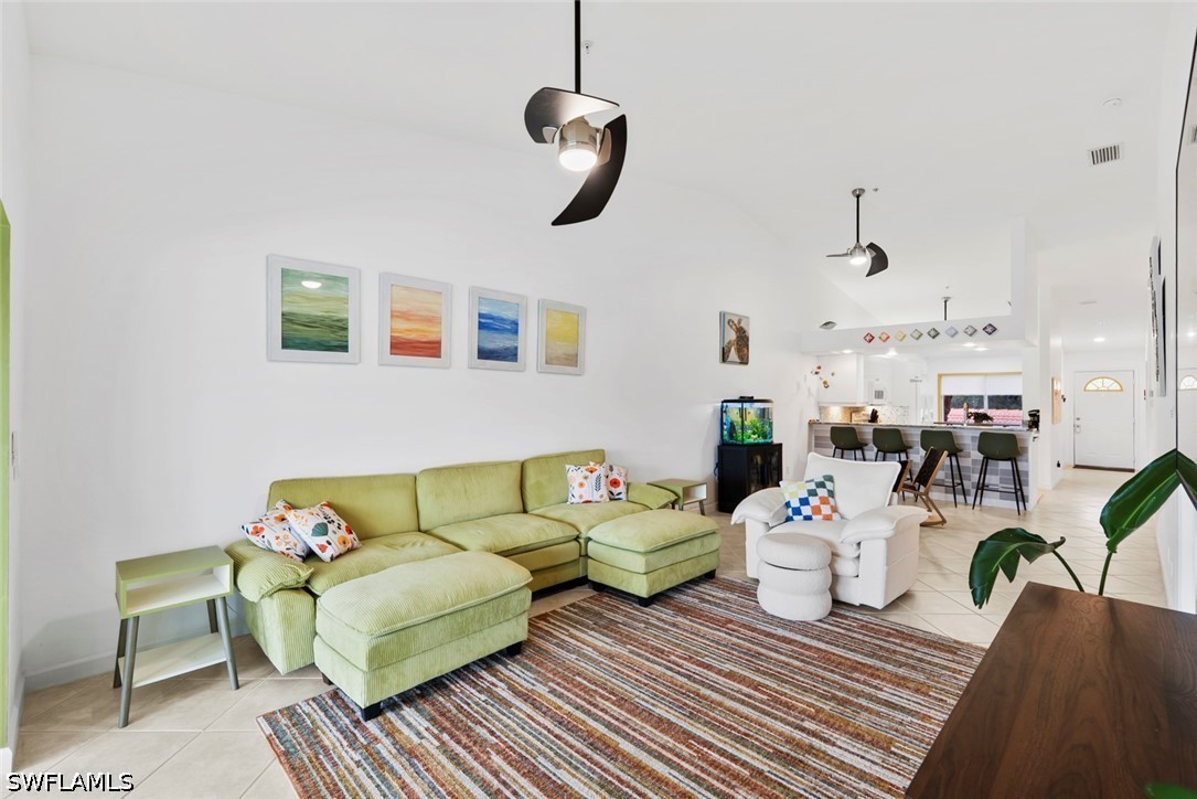 2 Bed Condominium for Sale in Naples, photo 16