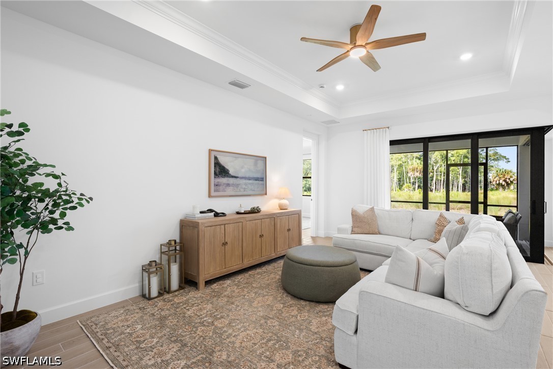 4 Bed SingleFamilyResidence for Sale in Estero, photo 16