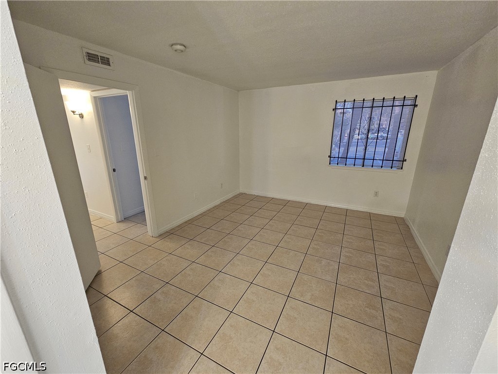 2 Bed Condominium for Sale in Village Creek, photo 16