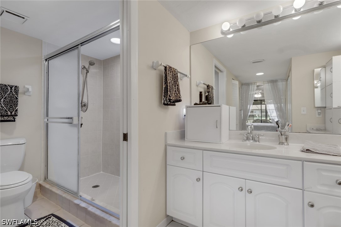 2 Bed Condominium for Sale in Augusta Village, photo 16