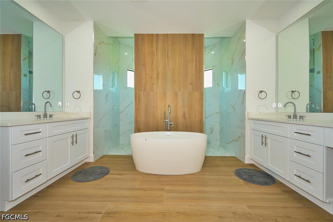 4 Bed SingleFamilyResidence for Sale in Not Applicable, photo 16
