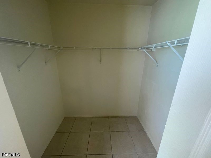 3 Bed SingleFamilyResidence for Sale in Lehigh Acres, photo 16