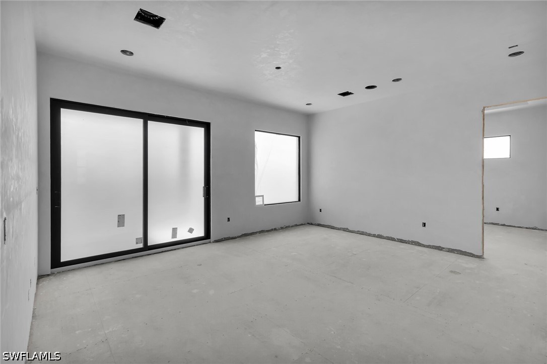5 Bed Pool Home for Sale in Marco Island, photo 16
