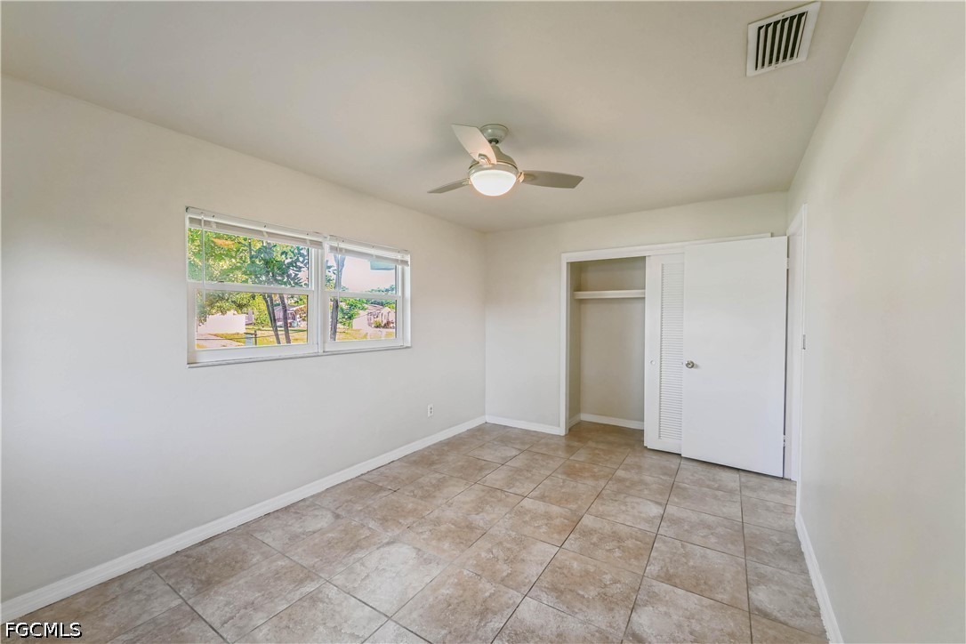 3 Bed SingleFamilyResidence for Sale in Lehigh Acres, photo 16