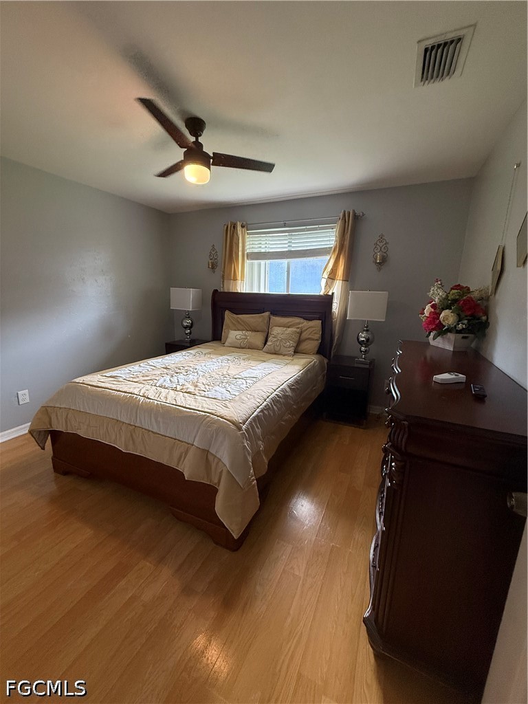 2 Bed Waterfront Home for Sale in Cape Coral, photo 16