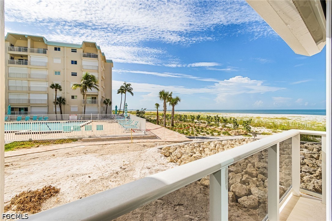 2 Bed Waterfront Home for Sale in Fort Myers Beach, photo 16