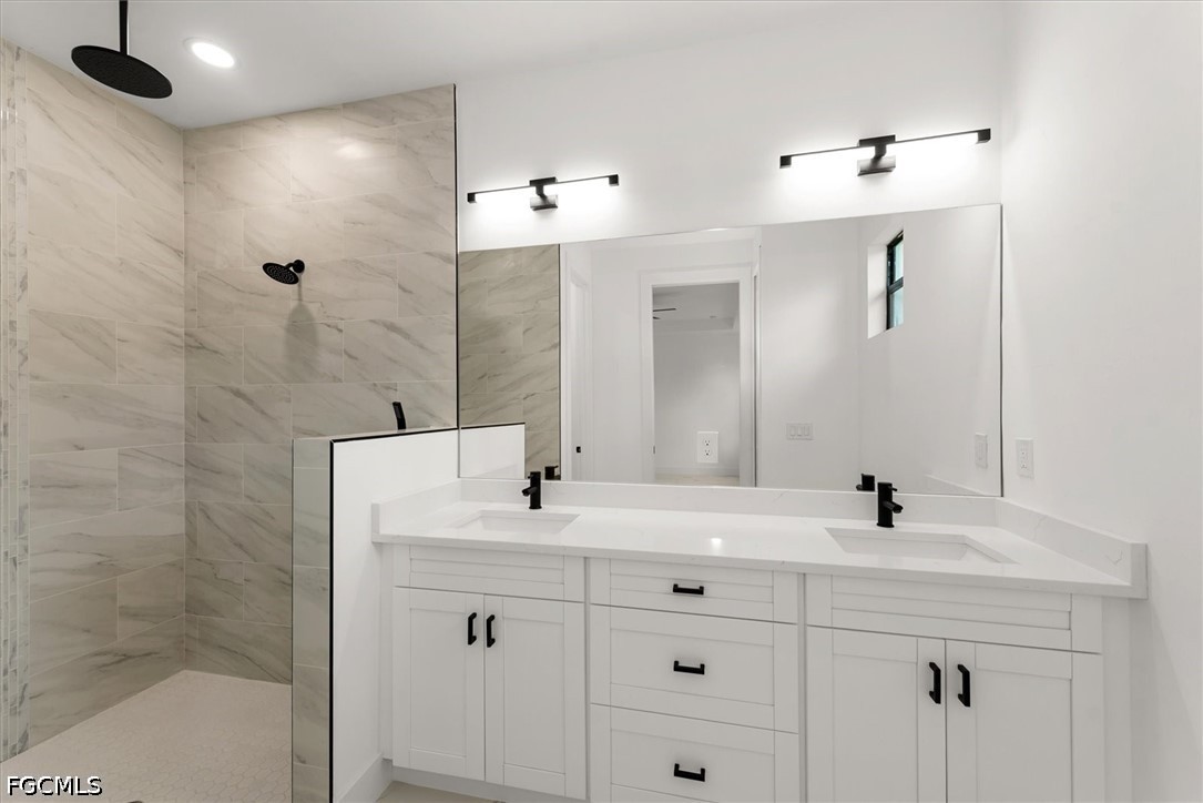 4 Bed SingleFamilyResidence for Sale in Buckingham Park, photo 16