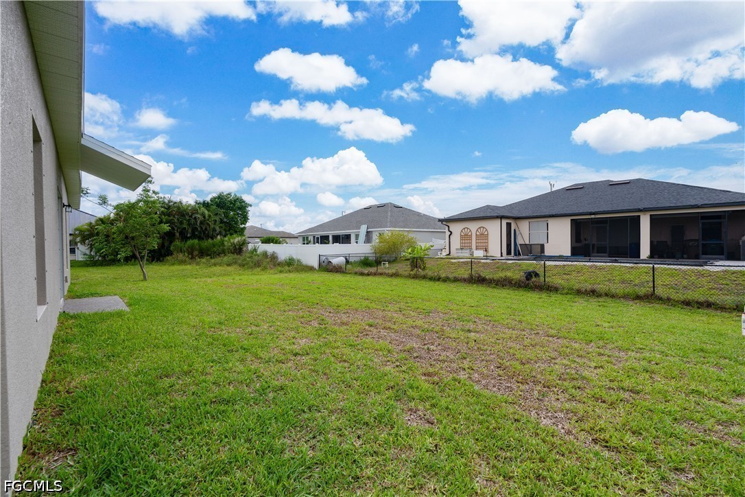 3 Bed SingleFamilyResidence for Sale in Cape Coral, photo 16