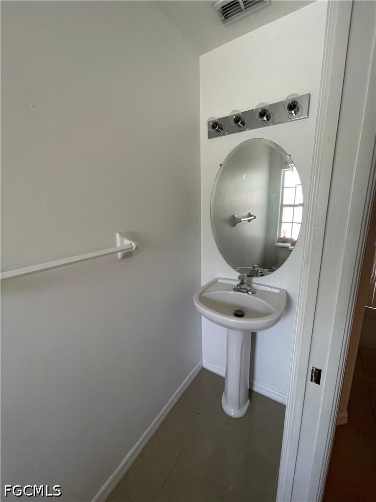 2 Bed Townhouse for Sale in Fort Myers, photo 16
