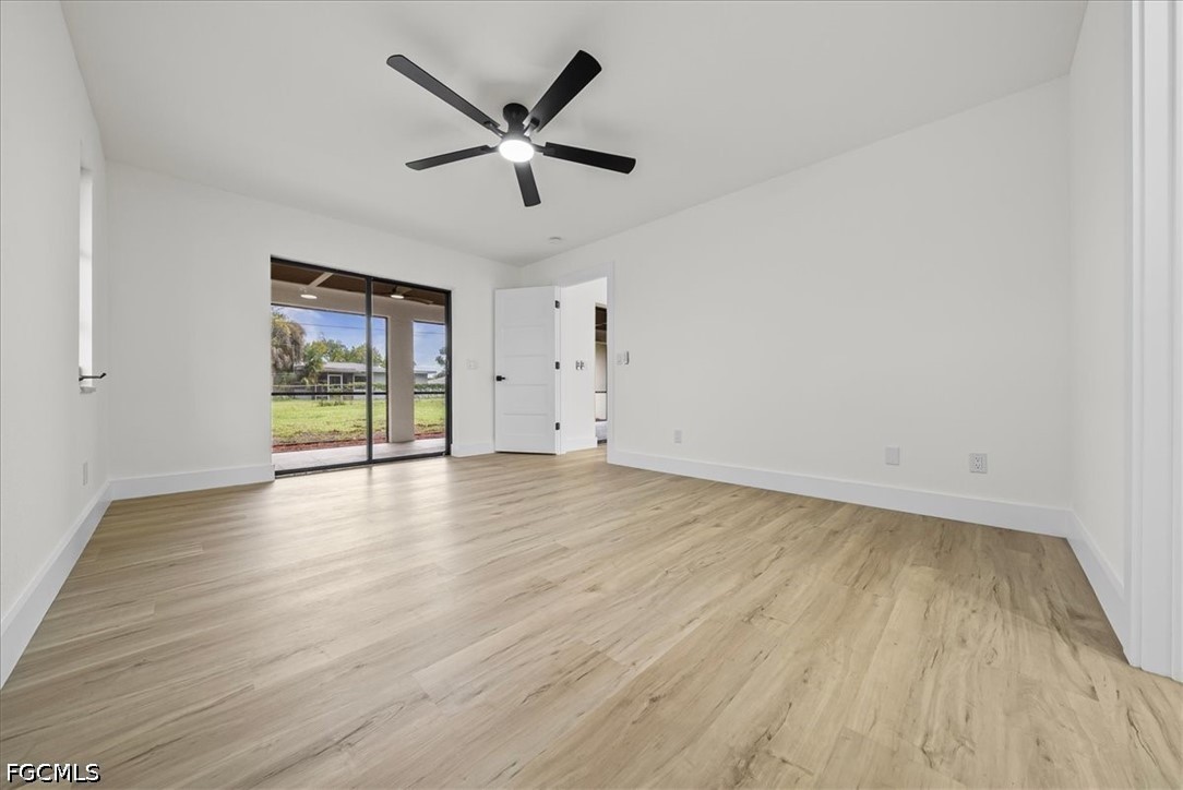 3 Bed SingleFamilyResidence for Sale in Cape Coral, photo 16