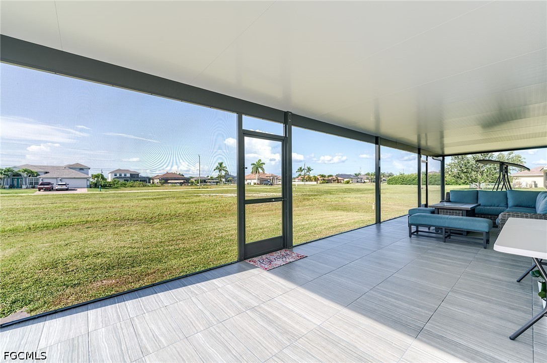 4 Bed SingleFamilyResidence for Sale in Cape Coral, photo 16