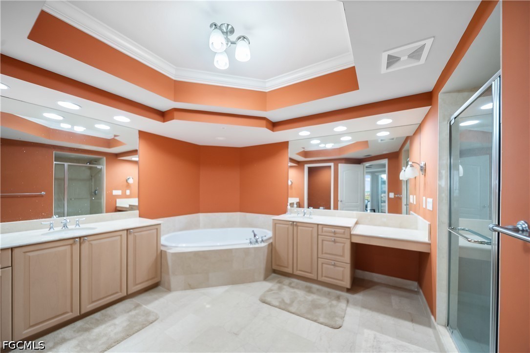 3 Bed Pool Home for Sale in Estancia, photo 16