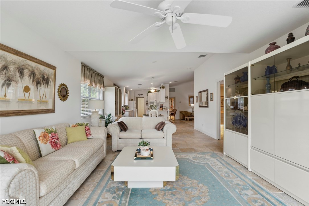 2 Bed Attached for Sale in Bonita Springs, photo 16