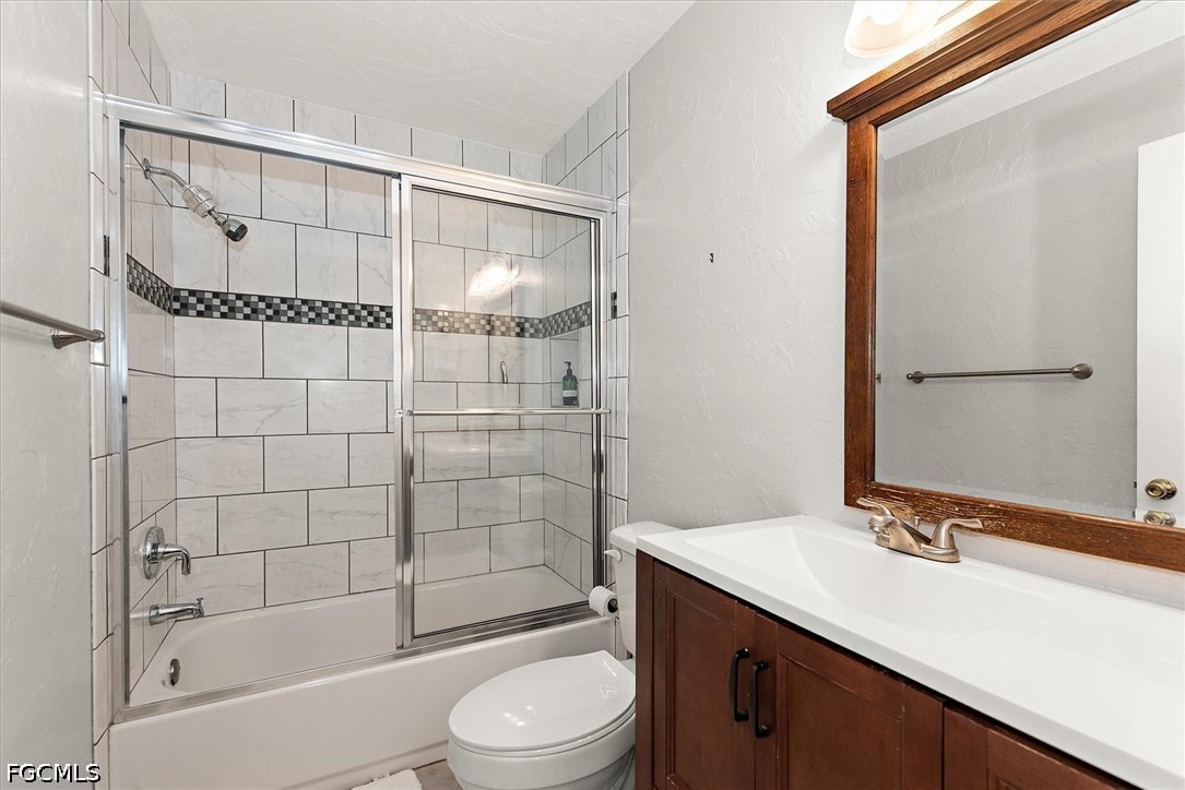 2 Bed Condominium for Sale in Fort Myers, photo 16