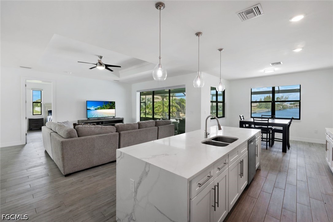4 Bed Pool Home for Sale in Cape Coral, photo 16