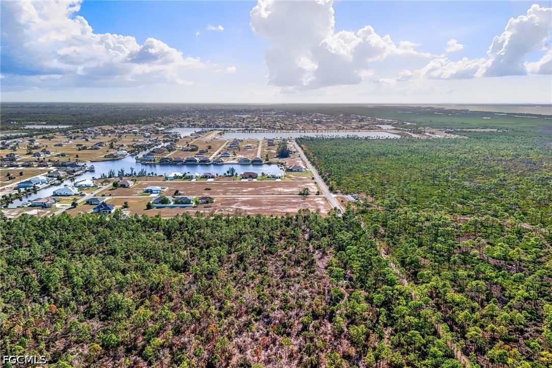 Residential for Sale in Cape Coral, photo 16