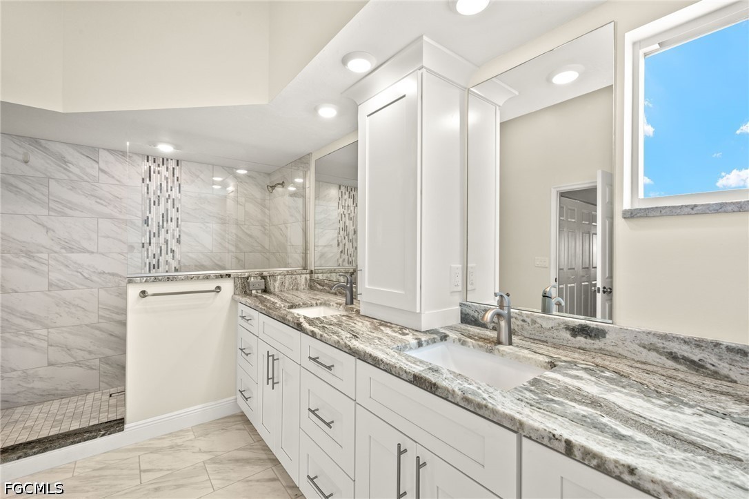 3 Bed Attached for Sale in Fort Myers, photo 16