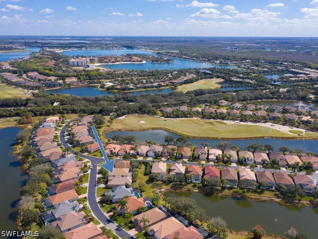 2 Bed Waterfront Home for Sale in Tivoli, photo 16