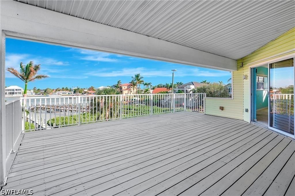 3 Bed Waterfront Home for Sale in Naples, photo 16