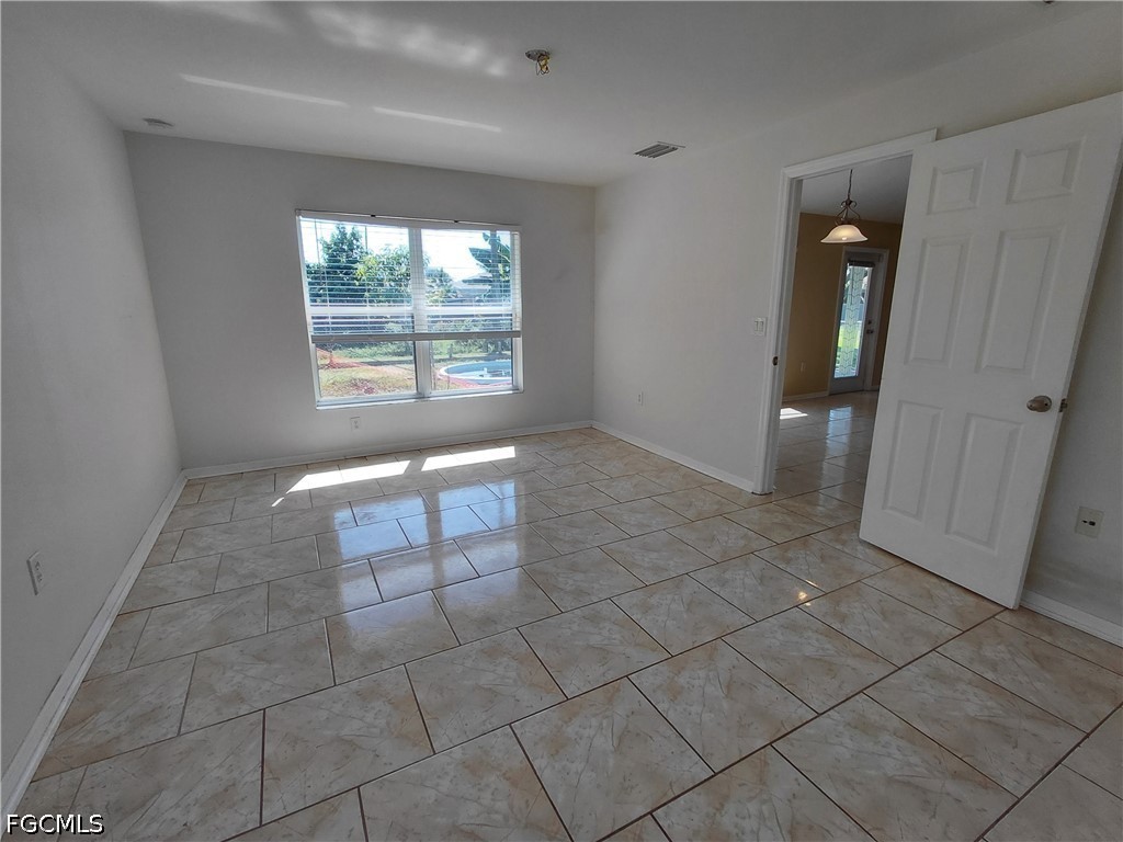 3 Bed Pool Home for Sale in Cape Coral, photo 16
