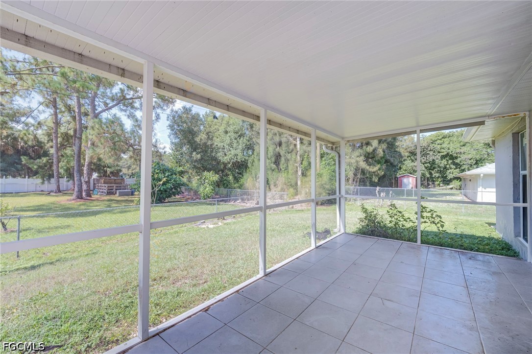 3 Bed SingleFamilyResidence for Sale in Lehigh Acres, photo 16