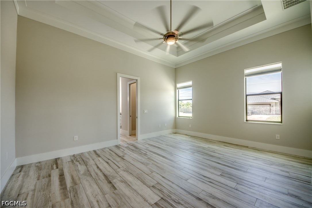 6 Bed Pool Home for Sale in Cape Coral, photo 16