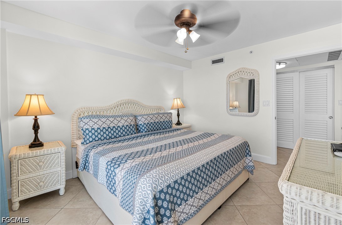 1 Bed Waterfront Home for Sale in Bonita Springs, photo 16