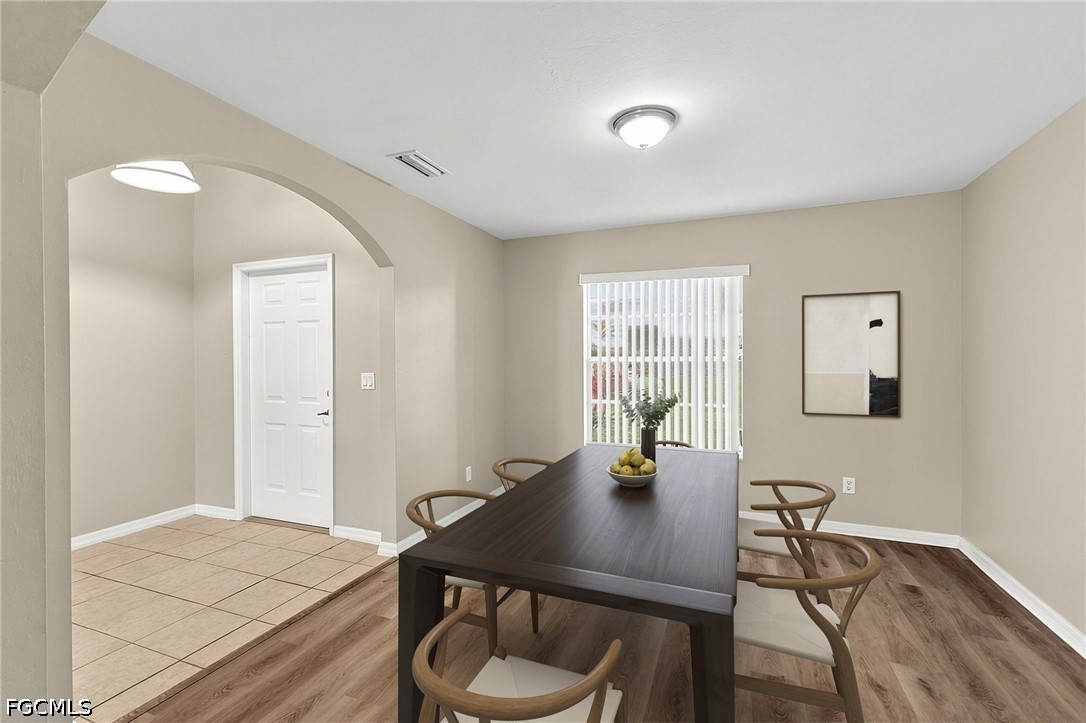 3 Bed SingleFamilyResidence for Sale in Cape Coral, photo 16