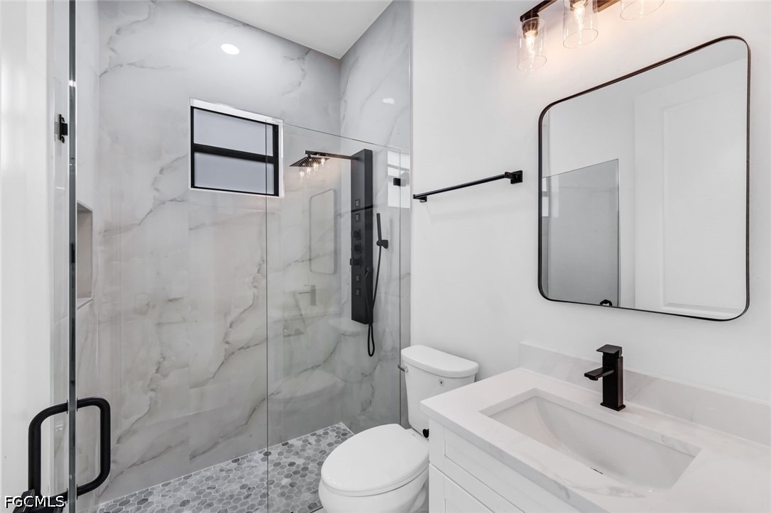 4 Bed SingleFamilyResidence for Sale in Lehigh Acres, photo 16
