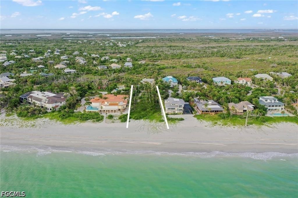 Waterfront Home for Sale in Metes And Bounds, photo 16
