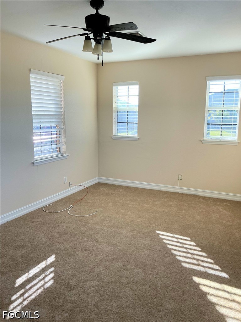 4 Bed SingleFamilyResidence for Sale in Cape Coral, photo 16