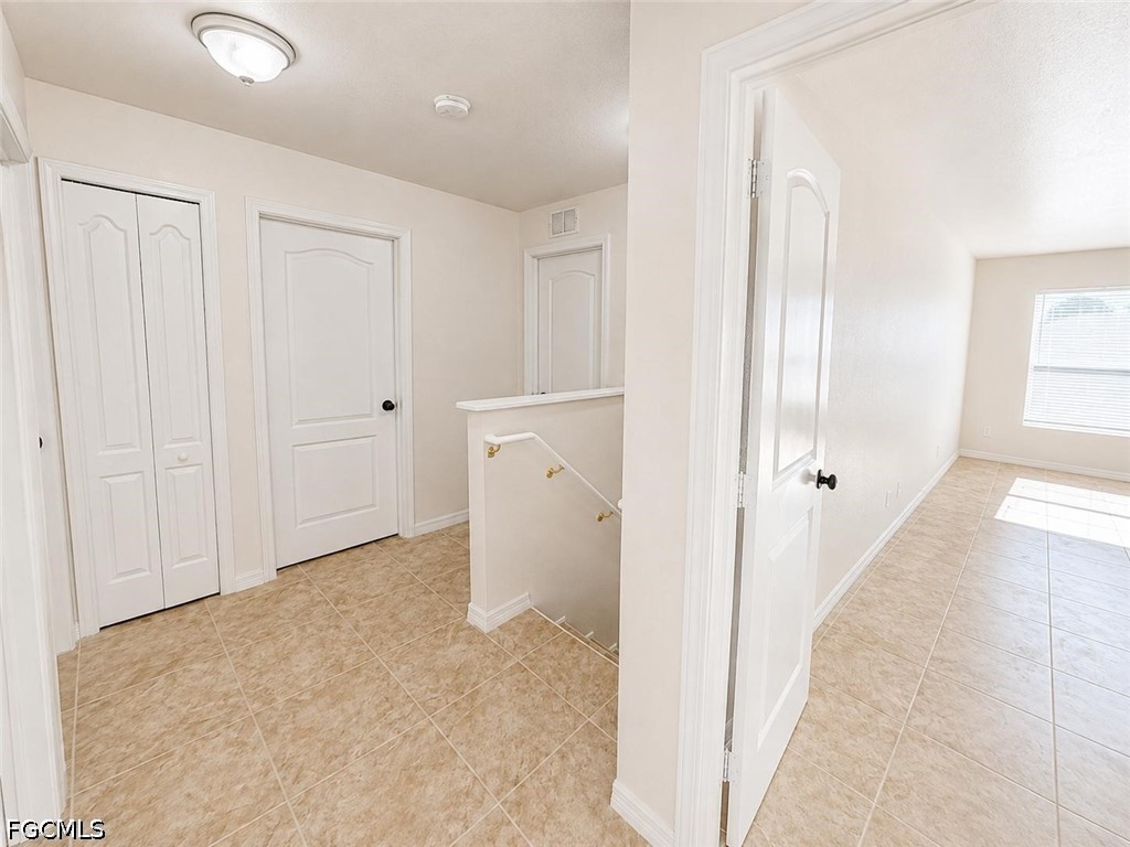 4 Bed SingleFamilyResidence for Sale in Lehigh Acres, photo 16