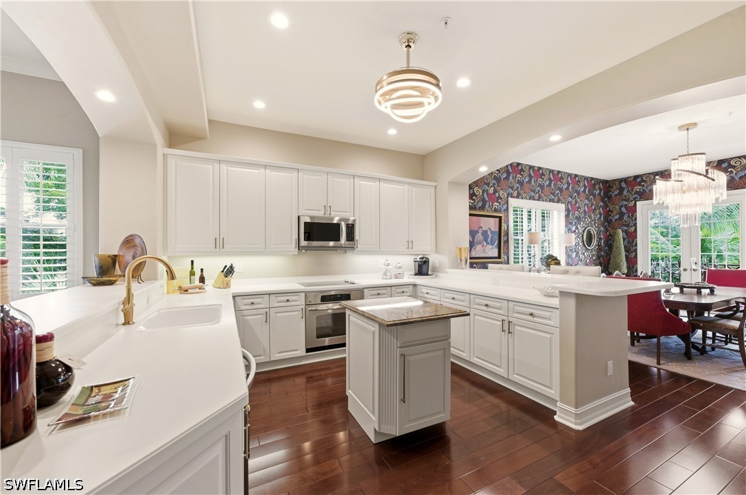 3 Bed Waterfront Home for Sale in Naples, photo 16