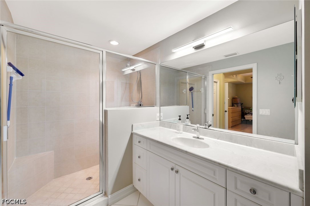 2 Bed Condominium for Sale in Siena, photo 16