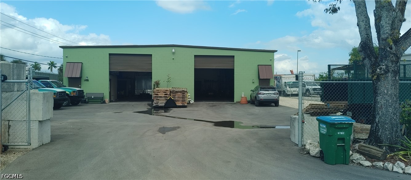 Office for Sale in Fort Myers, photo 16