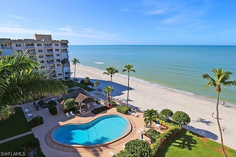 2 Bed Waterfront Home for Sale in Naples, photo 16
