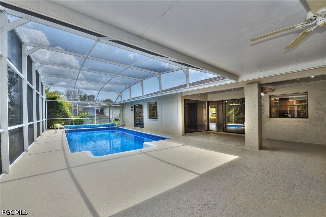 3 Bed Pool Home for Sale in Savona, photo 16