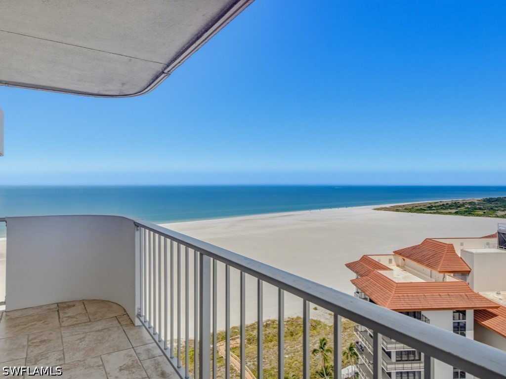2 Bed Waterfront Home for Sale in Marco Island, photo 16