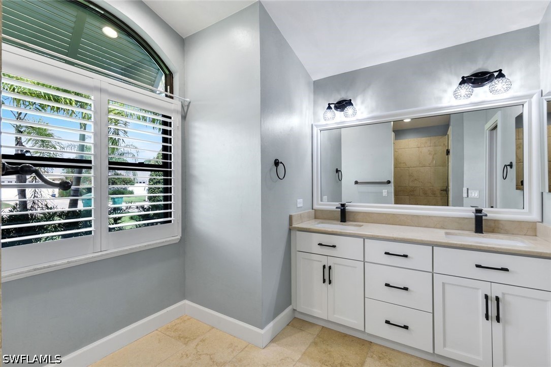 3 Bed Pool Home for Sale in Quail Crossing, photo 16