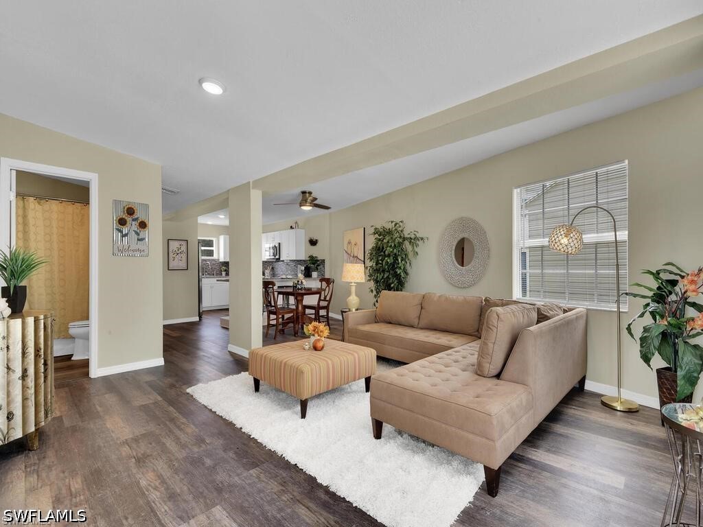 2 Bed SingleFamilyResidence for Sale in Fort Myers, photo 16