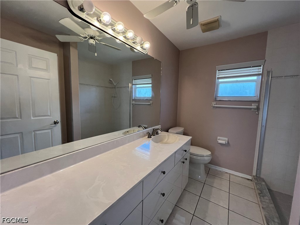 3 Bed Pool Home for Sale in Cape Coral, photo 16